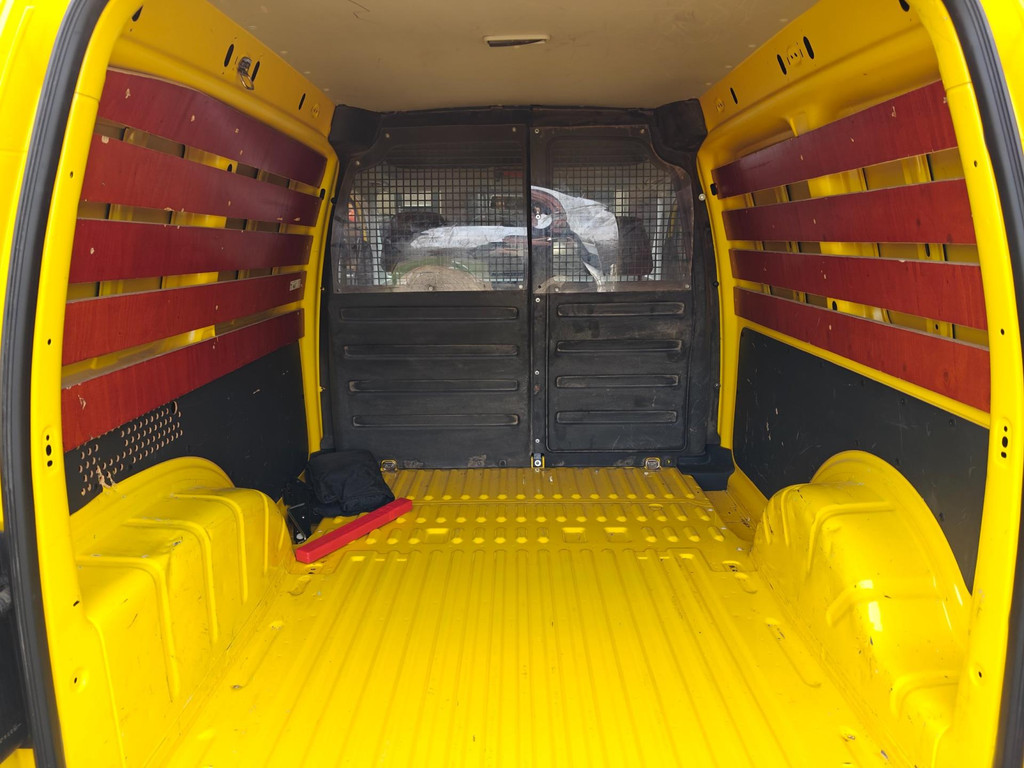 Volkswagen Caddy 1.6 TDI L1H1 Economy , 1e Eig. Airco , Lage Km. Apk sept 2026. 17