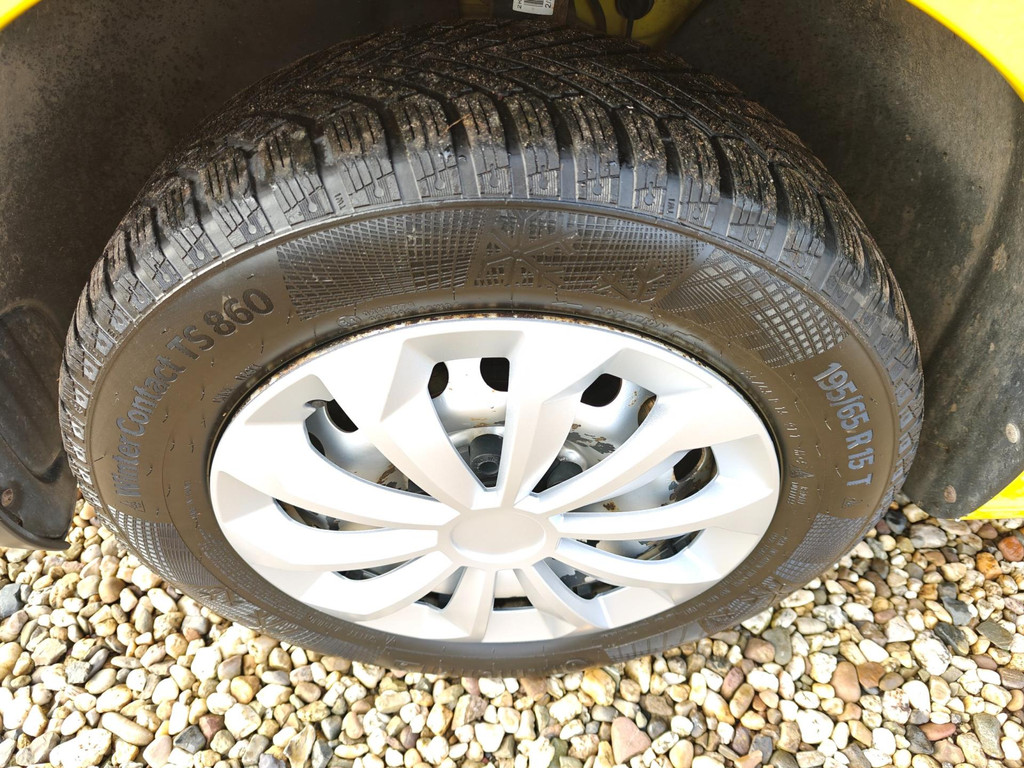 Volkswagen Caddy 1.6 TDI L1H1 Economy , 1e Eig. Airco , Lage Km. Apk sept 2026. 9