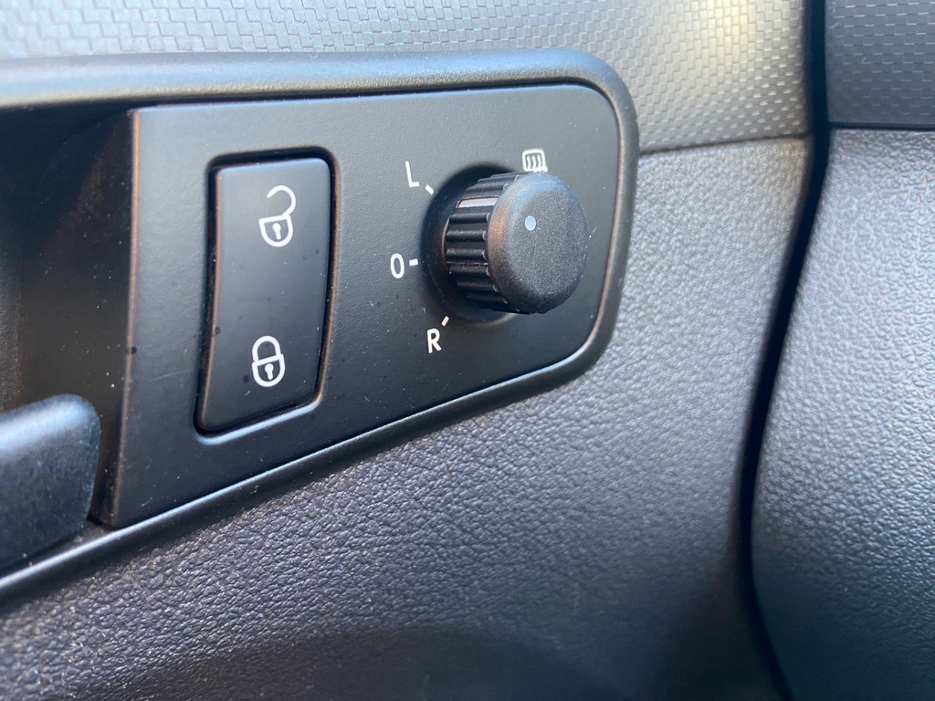 Volkswagen Caddy 1.6 TDI L1H1 NAP | Airco | LMV 16 | Parkeersensoren | Meeneemprijs 19