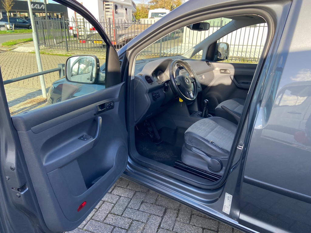 Volkswagen Caddy 1.6 TDI L1H1 NAP | Airco | LMV 16 | Parkeersensoren | Meeneemprijs 8