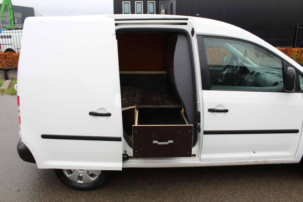 Volkswagen Caddy 1.6 TDI | Trekhaak | Airco | Laadruimte inrichting 10