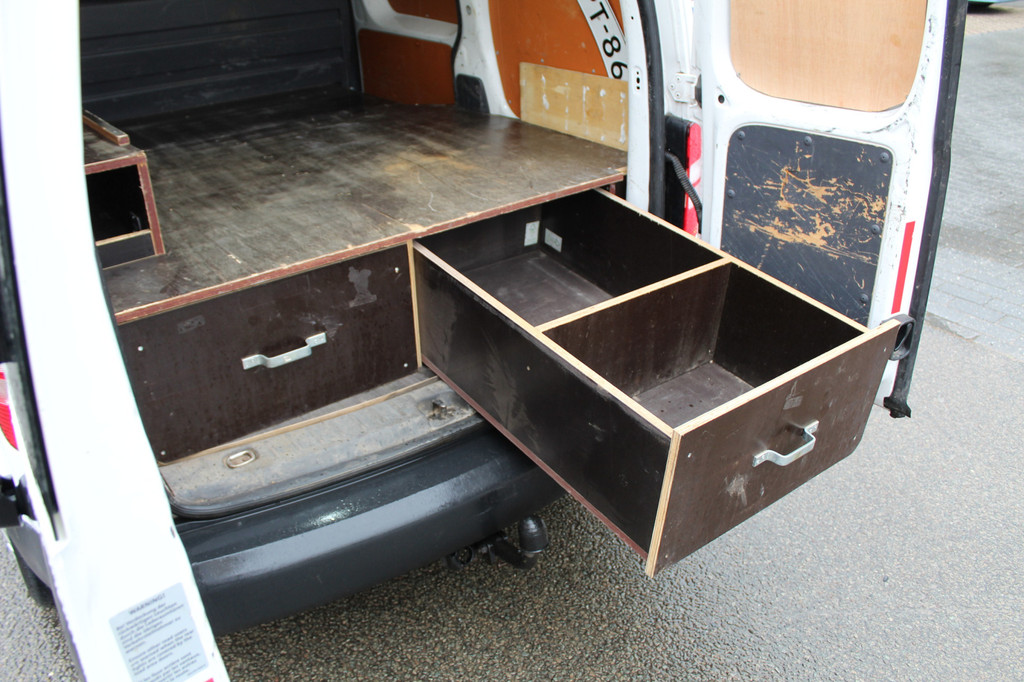 Volkswagen Caddy 1.6 TDI | Trekhaak | Airco | Laadruimte inrichting 9