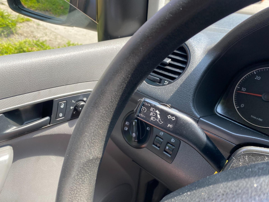 Volkswagen Caddy 1.9 TDI * Airco * Navigatie * Cruise Control * Sportvelgen * Airbag * Elek Ramen * APK 6-3-2026 * 10