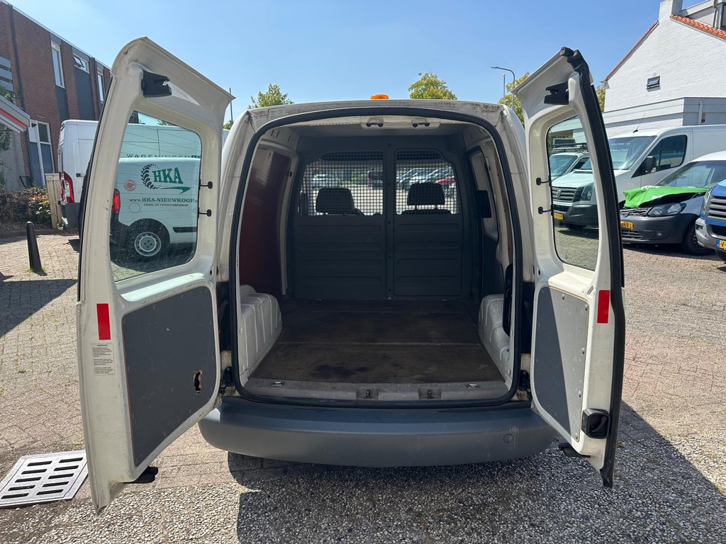 Volkswagen Caddy 1.9TDi,77kw/105pk,DSG,AIRCO: 3495,- EX 9