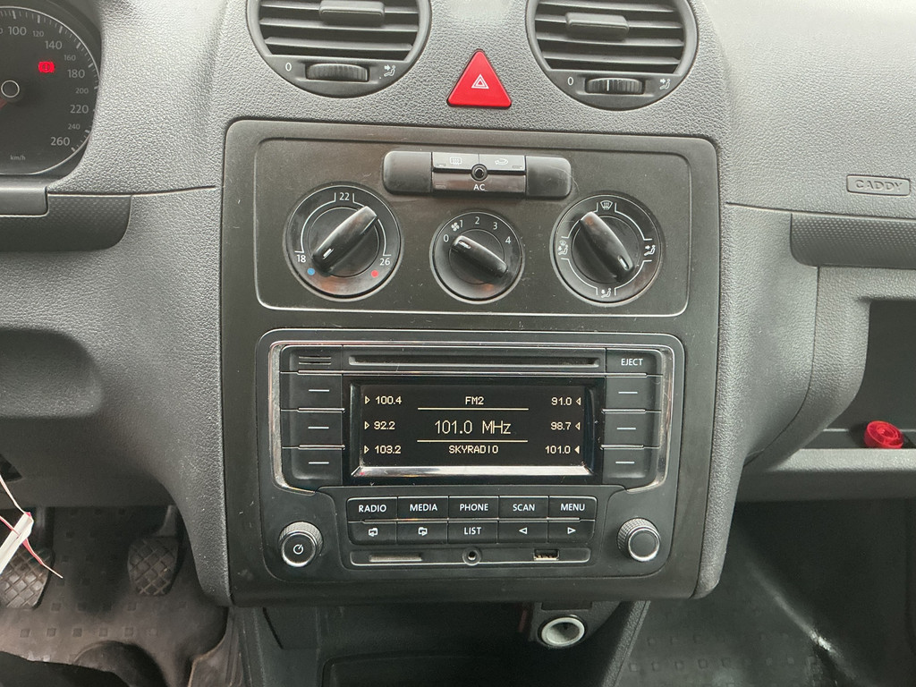 Volkswagen Caddy 1,9 TDI Bluemotion 11