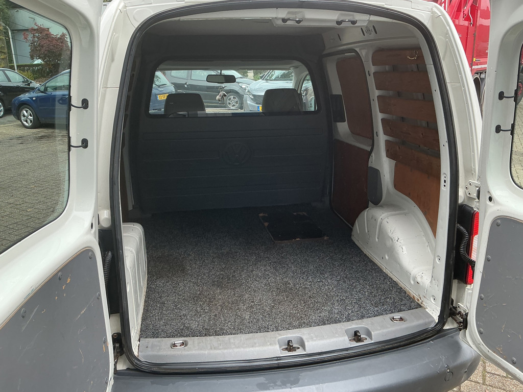 Volkswagen Caddy 1,9 TDI Bluemotion 8