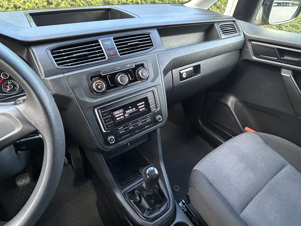 Volkswagen Caddy 2.0 TDI 102 PK / L2H1 / 1e EIG. / **STOELVERWARMING** / TREKHAAK / INRICHTING / AIRCO / CRUISE / BLUETOOTH / PDC 13