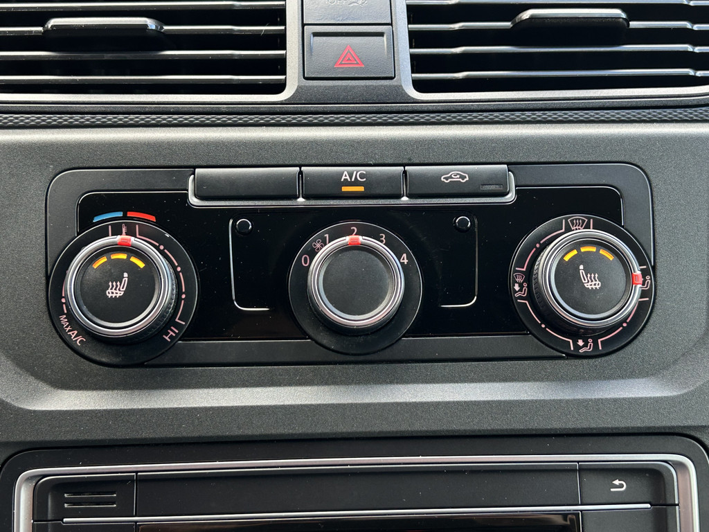 Volkswagen Caddy 2.0 TDI 102 PK / L2H1 / 1e EIG. / **STOELVERWARMING** / TREKHAAK / INRICHTING / AIRCO / CRUISE / BLUETOOTH / PDC 16