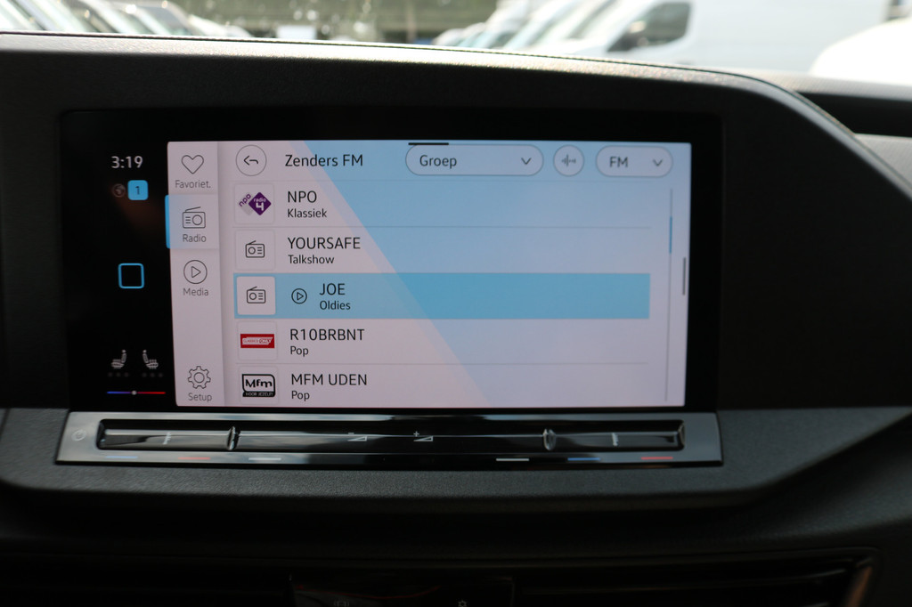 Volkswagen Caddy 2.0 TDI 120pk Automaat Black Line offline, wordt gepimpt 20