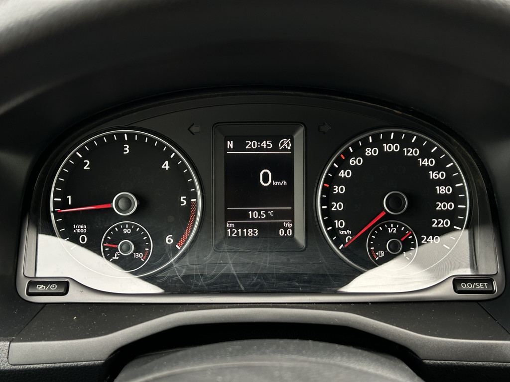 Volkswagen Caddy 2.0 TDI 123 PK 4x4 / 4-Motion / 6-BAK / 1e EIGENAAR / ACHTERKLEP / BOTT INRICHTING / TREKHAAK / AIRCO / CRUISE / NAVI / APPELE CARPLAY 12