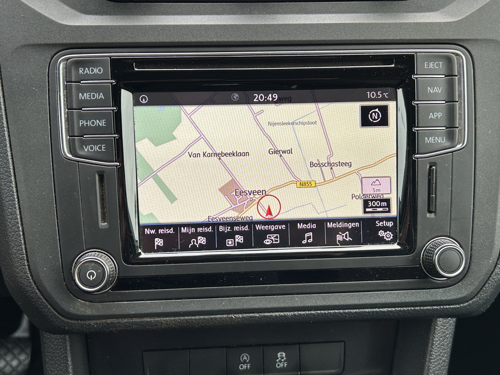 Volkswagen Caddy 2.0 TDI 123 PK 4x4 / 4-Motion / 6-BAK / 1e EIGENAAR / ACHTERKLEP / BOTT INRICHTING / TREKHAAK / AIRCO / CRUISE / NAVI / APPELE CARPLAY 15