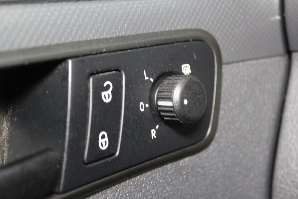 Volkswagen Caddy 2.0 TDI 140PK DSG 4MOTION | GTI Stoelen 14