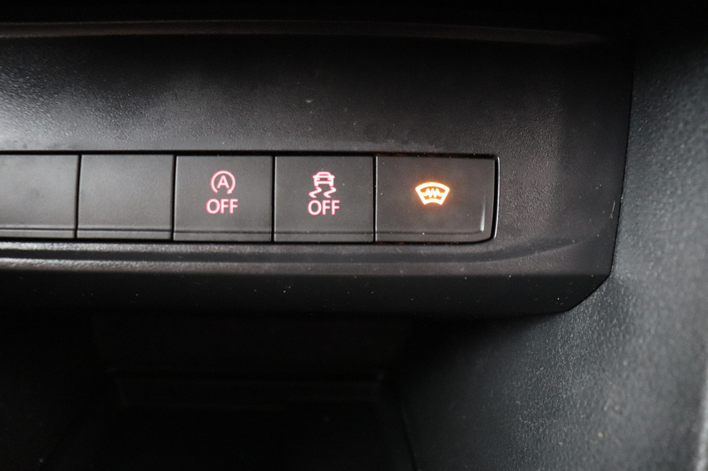 Volkswagen Caddy 2.0 TDI 150PK EURO 6 - Airco - Navi - Cruise - ⬠11.900,- Excl. 18