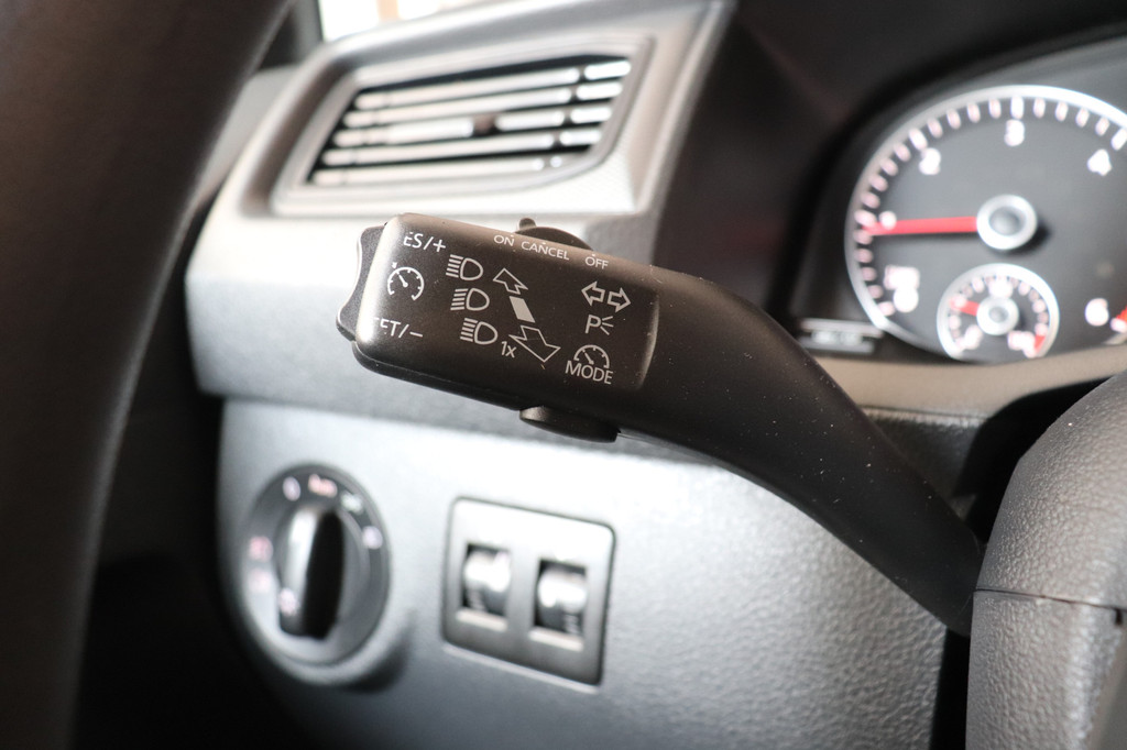 Volkswagen Caddy 2.0 TDI 150PK EURO 6 - Airco - Navi - Cruise - ⬠11.900,- Excl. 19