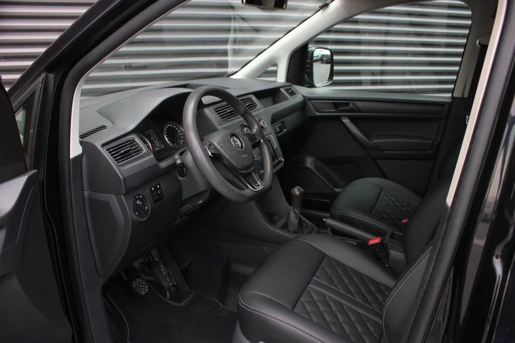 Volkswagen Caddy 2.0 TDI 185PK L1H1 BMT Comfortline / NAP / NAVIGATIE / PDC / BLACK EDITION / 194DKM / SCHROEFSET 19