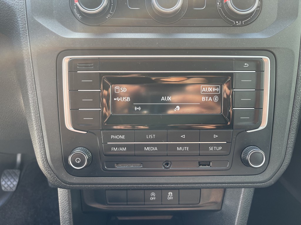 Volkswagen Caddy 2.0TDI 75PK Comfortline Cruise,PDC Achter,Elektrische ramen,Bleutooth Telefoon,Regensensor,Auto Verlichting,Verwarmd voorraam, 19