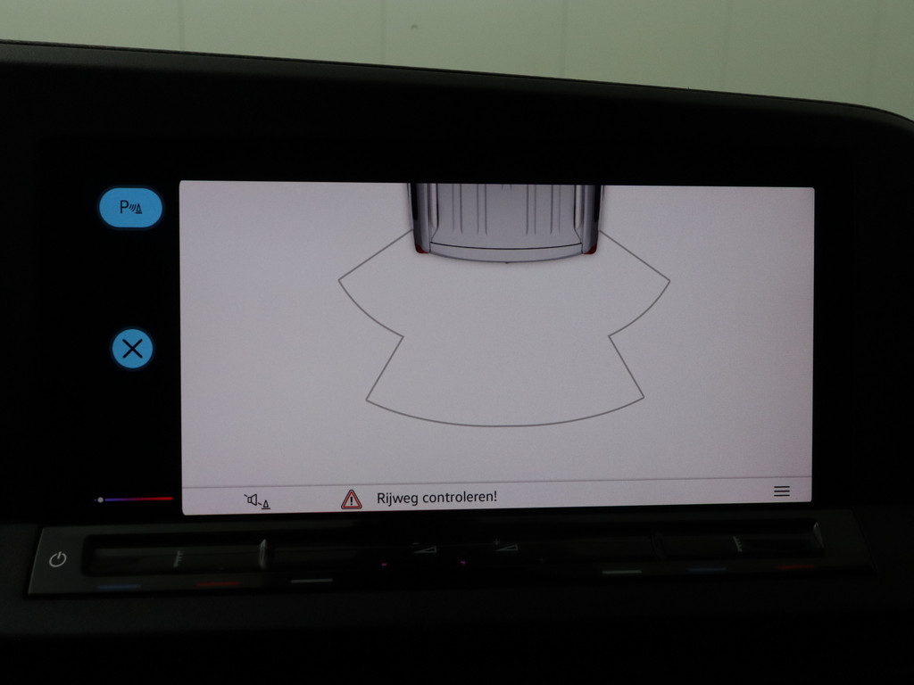 Volkswagen Caddy 2.0TDI Comfort | Navigatie | Camera | Airco | Betimmering 18