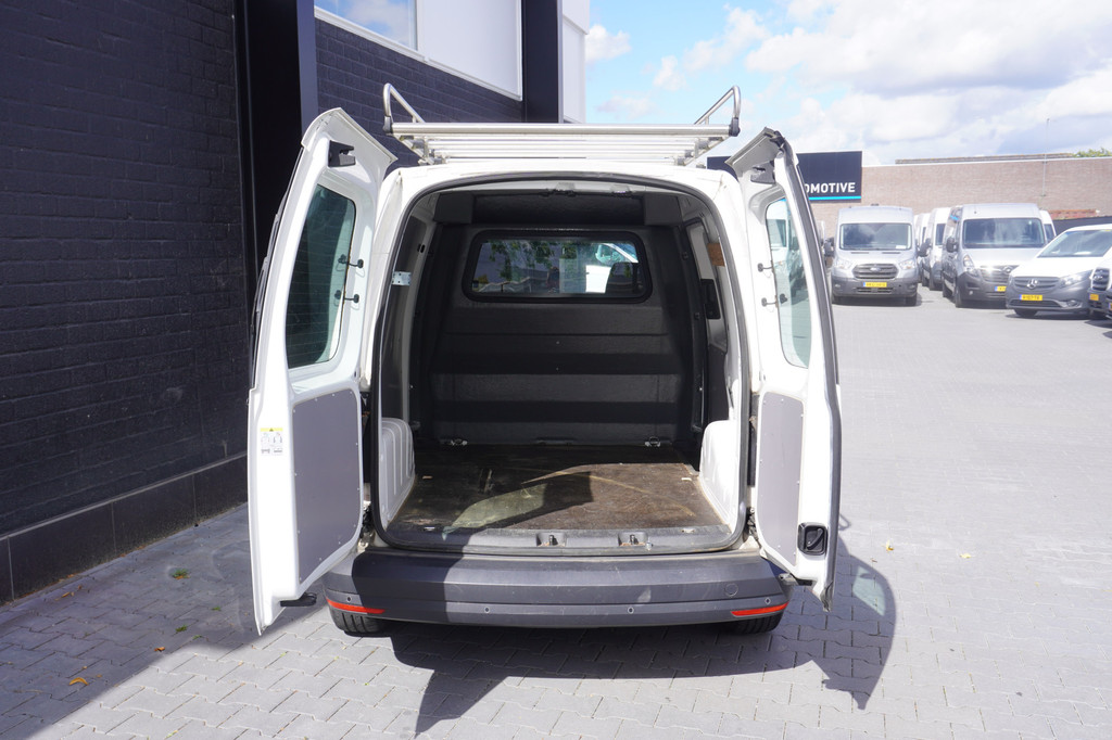 Volkswagen Caddy 2.0 TDI EURO 6 - Airco - PDC - Imperiaal - ⬠11.900,- Excl. 7
