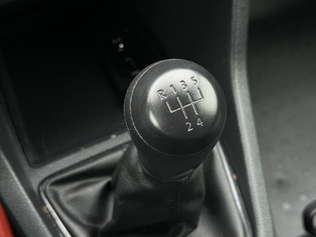 Volkswagen Caddy 2.0 TDI / L1H1 / 1e EIG. / 67.073 KM !! / AIRCO / CRUISE / NAVI / APPLE CARPLAY 18