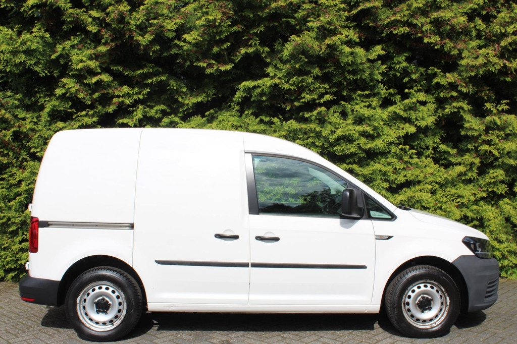Volkswagen Caddy 2.0 TDI L1H1 BMT 75PK | Airco | Trekhaak | Cruise Control | Distributie is vervangen! 11