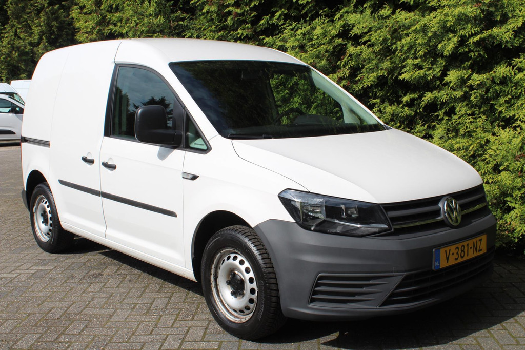 Volkswagen Caddy 2.0 TDI L1H1 BMT 75PK | Airco | Trekhaak | Cruise Control | Distributie is vervangen! 12