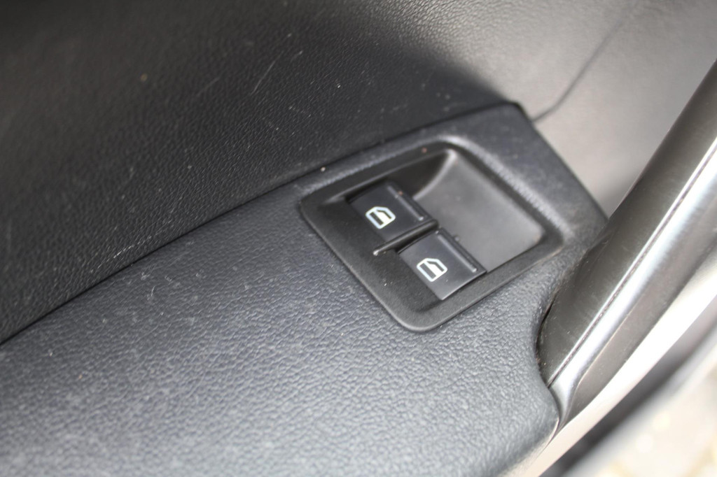 Volkswagen Caddy 2.0 TDI L1H1 BMT 75PK | Airco | Trekhaak | Cruise Control | Distributie is vervangen! 15