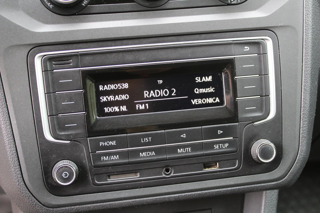 Volkswagen Caddy 2.0 TDI L1H1 BMT 75PK | Airco | Trekhaak | Cruise Control | Distributie is vervangen! 21