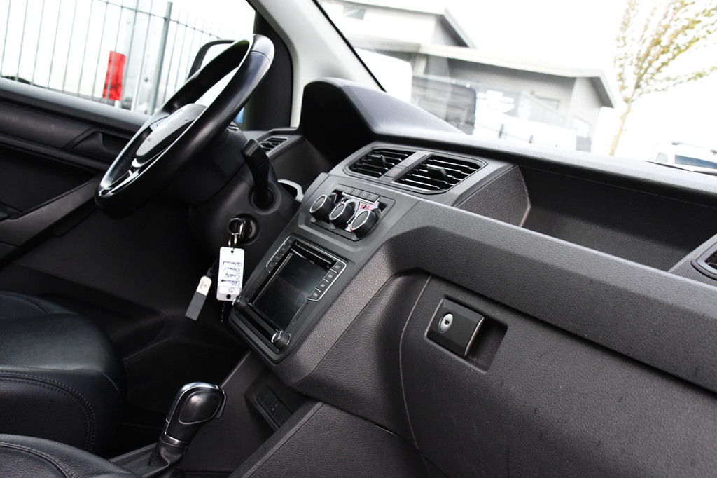 Volkswagen Caddy 2.0 TDI L1H1 Highline 70 years Edition Adaptieve Cruise, LED, 150pk, Carplay, Navi, Leder, Trekhaak, Automaat, Uniek! 15