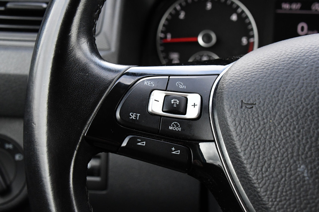 Volkswagen Caddy 2.0 TDI L1H1 Highline 70 years Edition Adaptieve Cruise, LED, 150pk, Carplay, Navi, Leder, Trekhaak, Automaat, Uniek! 20