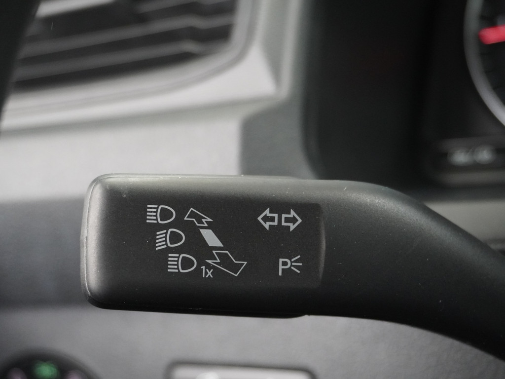 Volkswagen Caddy 2.0 TDI L2H1 BMT Maxi 102PK Navigatie, PDC, Ex Lease, EURO6 16