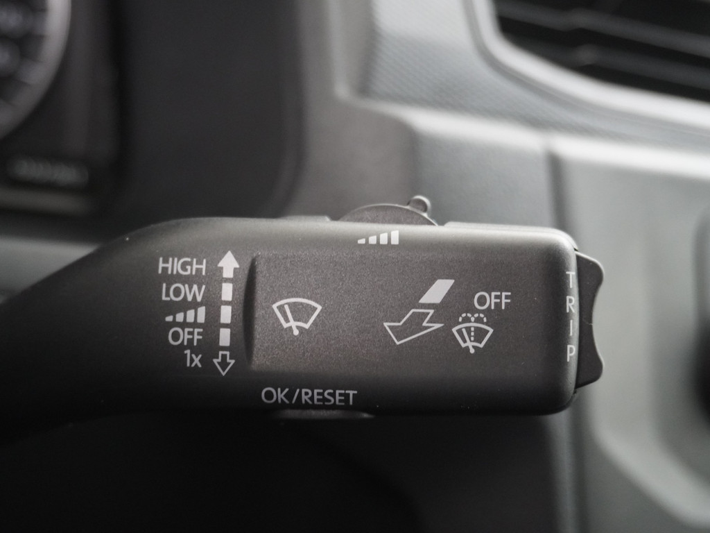 Volkswagen Caddy 2.0 TDI L2H1 BMT Maxi 102PK Navigatie, PDC, Ex Lease, EURO6 17