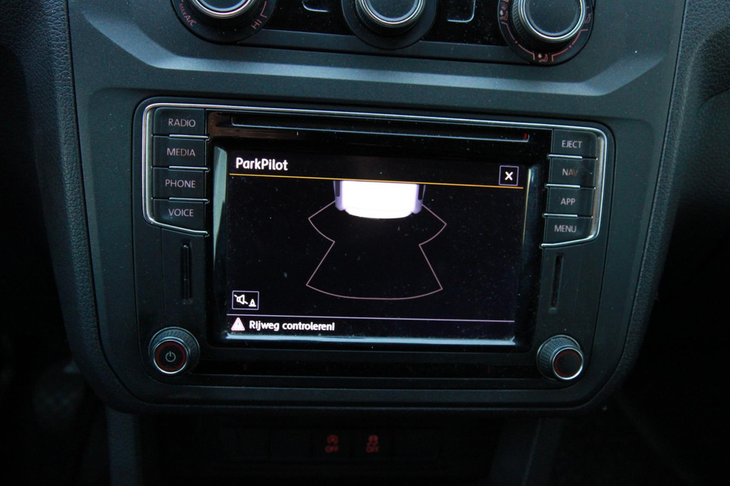 Volkswagen Caddy 2.0 TDI L2H1 Maxi Comfortline / Trekhaak / Cruise / Navi app connect 20