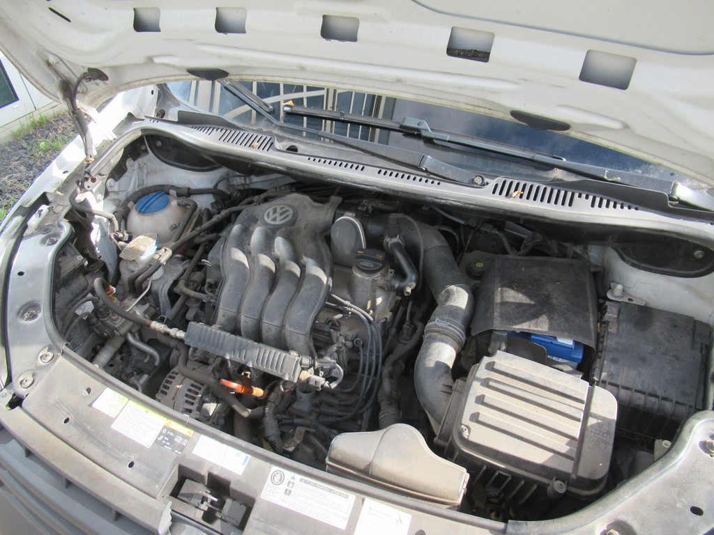 Volkswagen Caddy 2.0i 80KW Ecofuel CNG + Benzine ( Aardgas Natural Gaz ) 15