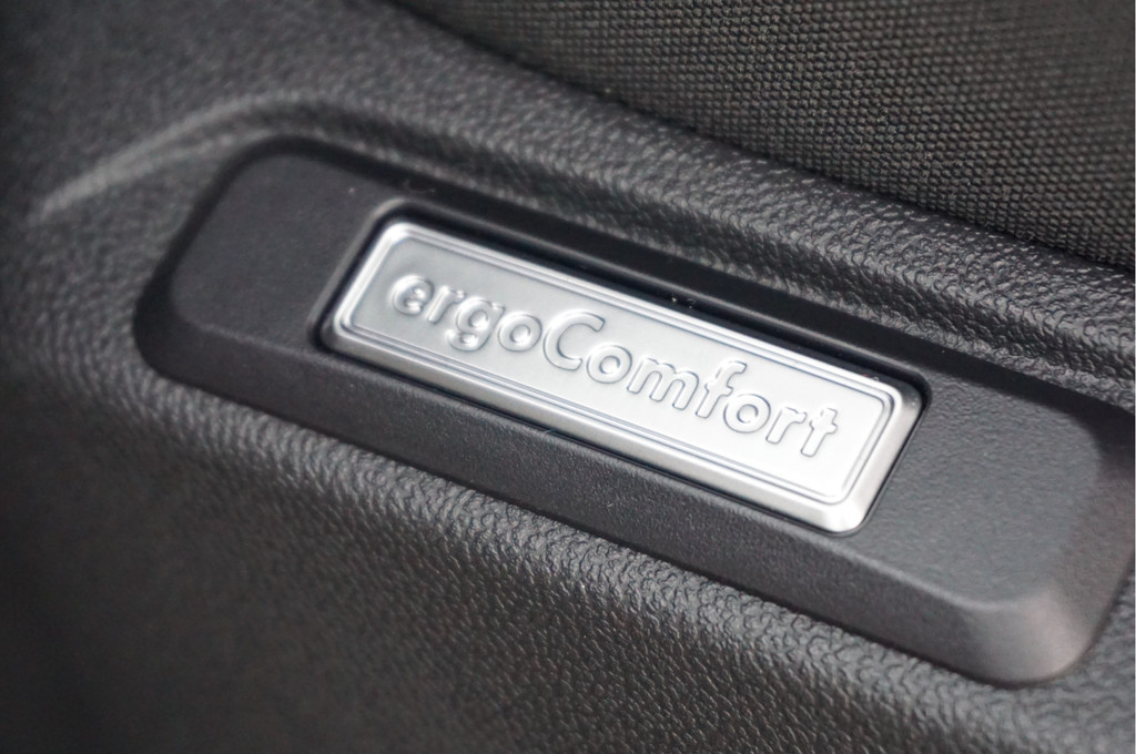 Volkswagen Caddy Maxi 2.0TDI 122PK DSG AUT BPM VRIJ!! Navi, Camera, LED, LM Velg, Digi Dash!! NR. 192 19