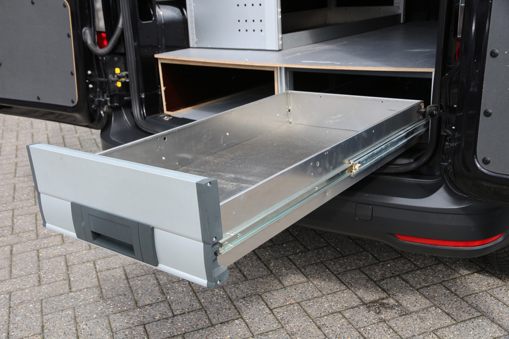 Volkswagen Caddy Cargo 2.0 TDI 122 | Aut. | Inrichting | Stoelverwarming | Cruise | Airco.. 13