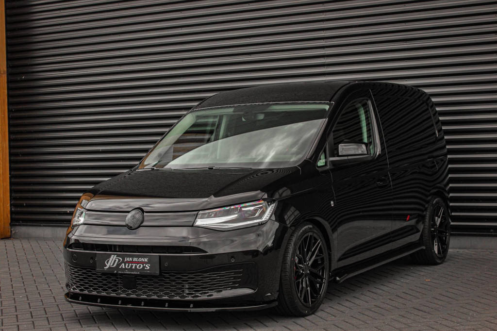 Volkswagen Caddy Cargo 2.0 TDI 122PK DSG JB- EDITION / MAXTRON / SIDE- BARS / VERLAGING / ELEK- PAKKET / PDC / CAMERA / BLACK OPS 11