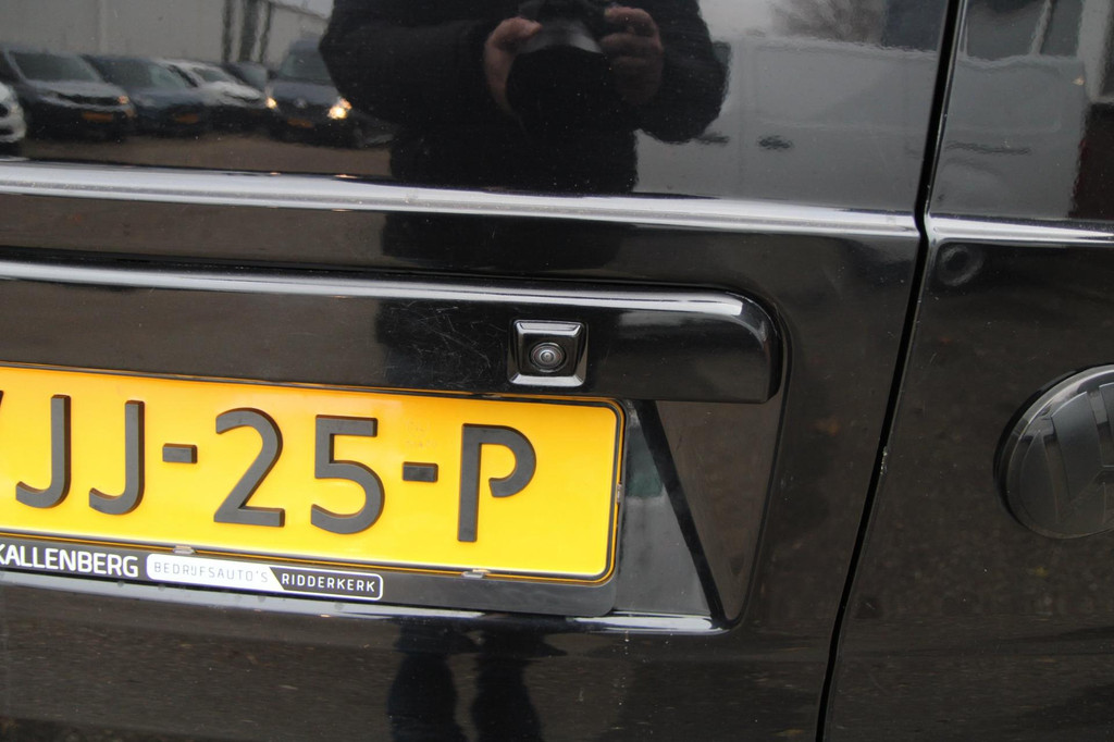 Volkswagen Caddy Cargo 2.0 TDI 1st Edition 122PK Automaat / Trekhaak / Camera / App connect 12