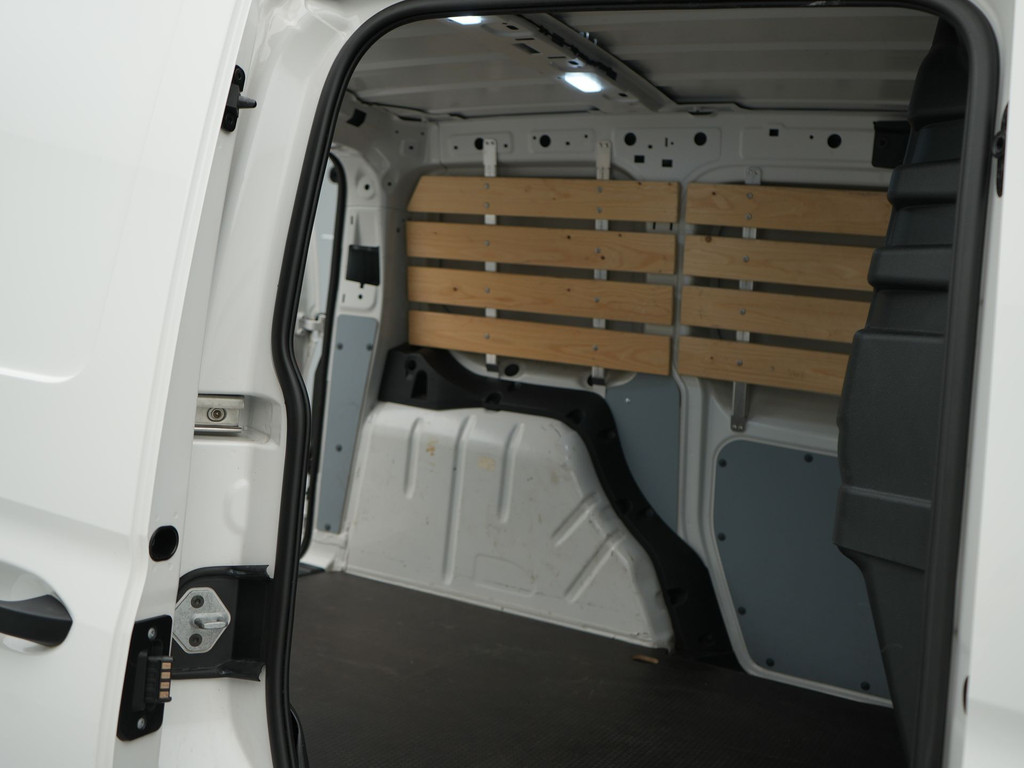 Volkswagen Caddy Cargo 2.0 TDI Comfort L1, 122 pk | Apple Carplay | Parkeerhulp achter | Cruisecontrol | Bluetooth | Connected Services | 21