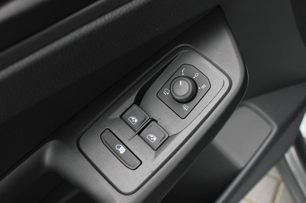 Volkswagen Caddy Cargo 2.0 TDI DSG 122PK / JB- EDITION / LEDEREN BEKLEDING / MAXTRON / FULL OPTIONS / VERLAGINGSVEREN / APPLE CAR 14