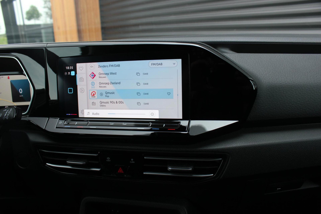 Volkswagen Caddy Cargo 2.0 TDI DSG 122PK / JB- EDITION / LEDEREN BEKLEDING / MAXTRON / FULL OPTIONS / VERLAGINGSVEREN / APPLE CAR 17