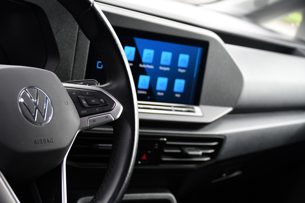 Volkswagen Caddy Cargo 2.0 TDI black Edition Camera, Cruise, Carplay, Stoelverwarming, Automaat, 122PK, Sensoren, LED, Multimedia, UNIEK! 13