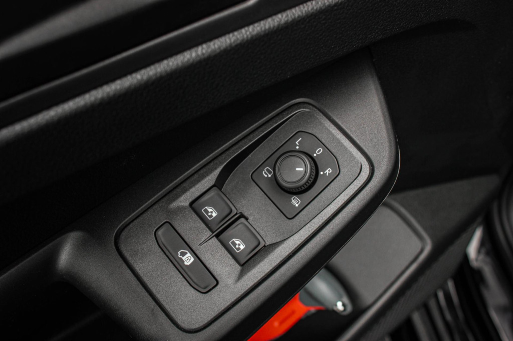 Volkswagen Caddy Cargo Maxi 2.0 TDI 122PK DSG JB-EDITION / MAXTRON / SIDE- BARS / VERLAGING /ELEK- PAKKET /PDC / CAMERA/ BLACK OPS 15