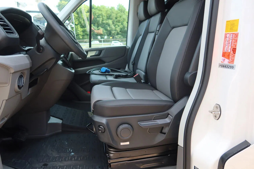 Volkswagen Crafter 177 PK ,Koel/Vries/Verwarmen , Carrier Xarios 350 met nachtaansluiting BPM vrij 13