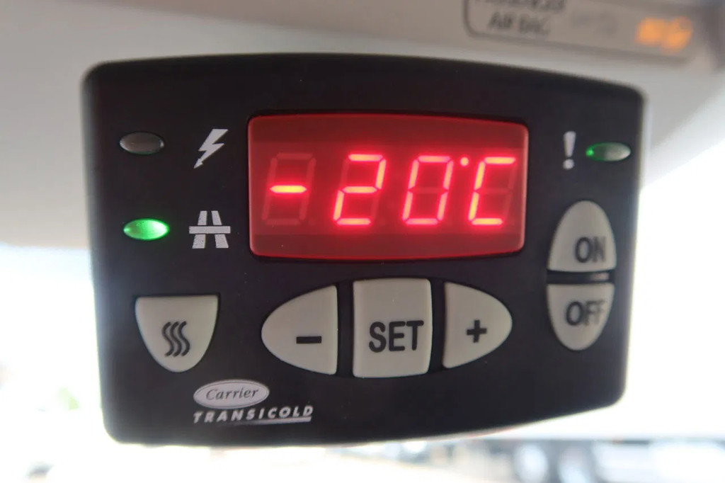 Volkswagen Crafter 177 PK ,Koel/Vries/Verwarmen , Carrier Xarios 350 met nachtaansluiting BPM vrij 15