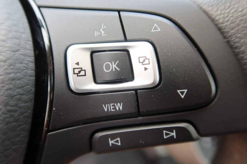 Volkswagen Crafter 177 PK ,Koel/Vries/Verwarmen , Carrier Xarios 350 met nachtaansluiting BPM vrij 21