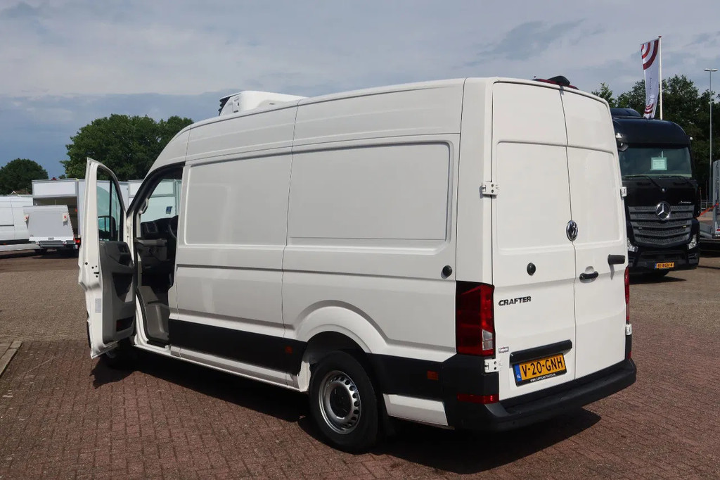 Volkswagen Crafter 177 PK Koel/ Vries/ Verwarmen Carrier xarios 350 met nachtaansluiting BPM vrij. 11