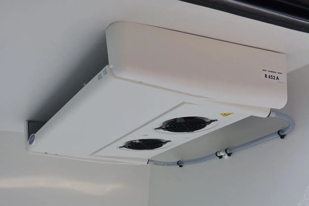 Volkswagen Crafter 177 PK Koel/ Vries/ Verwarmen Carrier xarios 350 met nachtaansluiting BPM vrij. 9