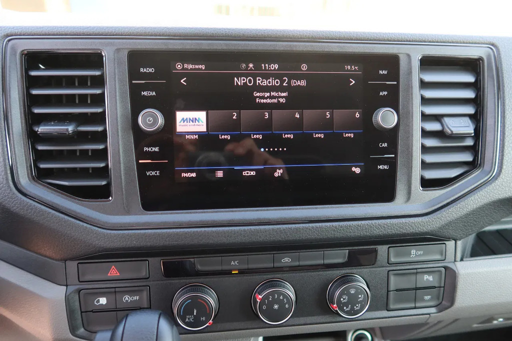 Volkswagen Crafter 177 PK Koel/vries/verwarmen, Carrier Xarios 350 nachtaansluiting automaat. BPM VRIJ!!! 10