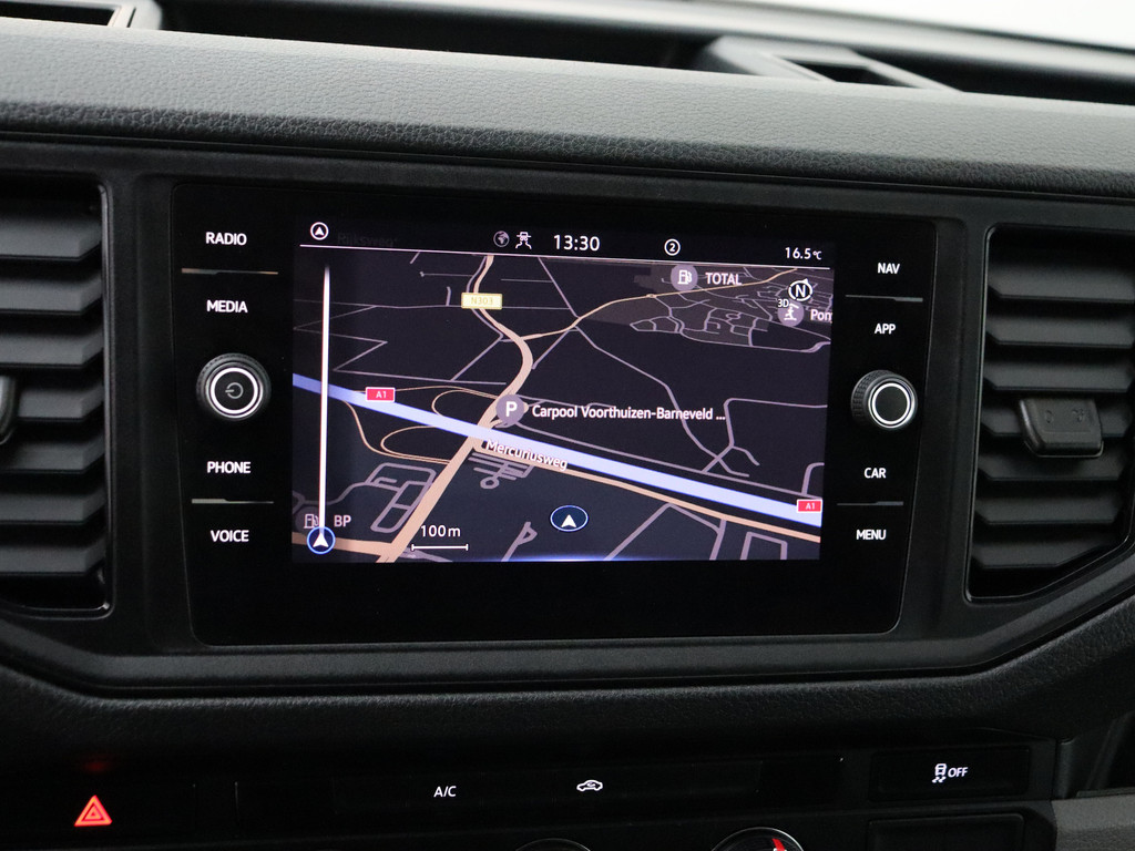 Volkswagen Crafter 2.0TDI 140PK Bakwagen+Laadklep | 4,45 Laadlengte | Navigatie | Airco | Cruise | 3-Persoons | Dakspoiler | Zijdeur 18