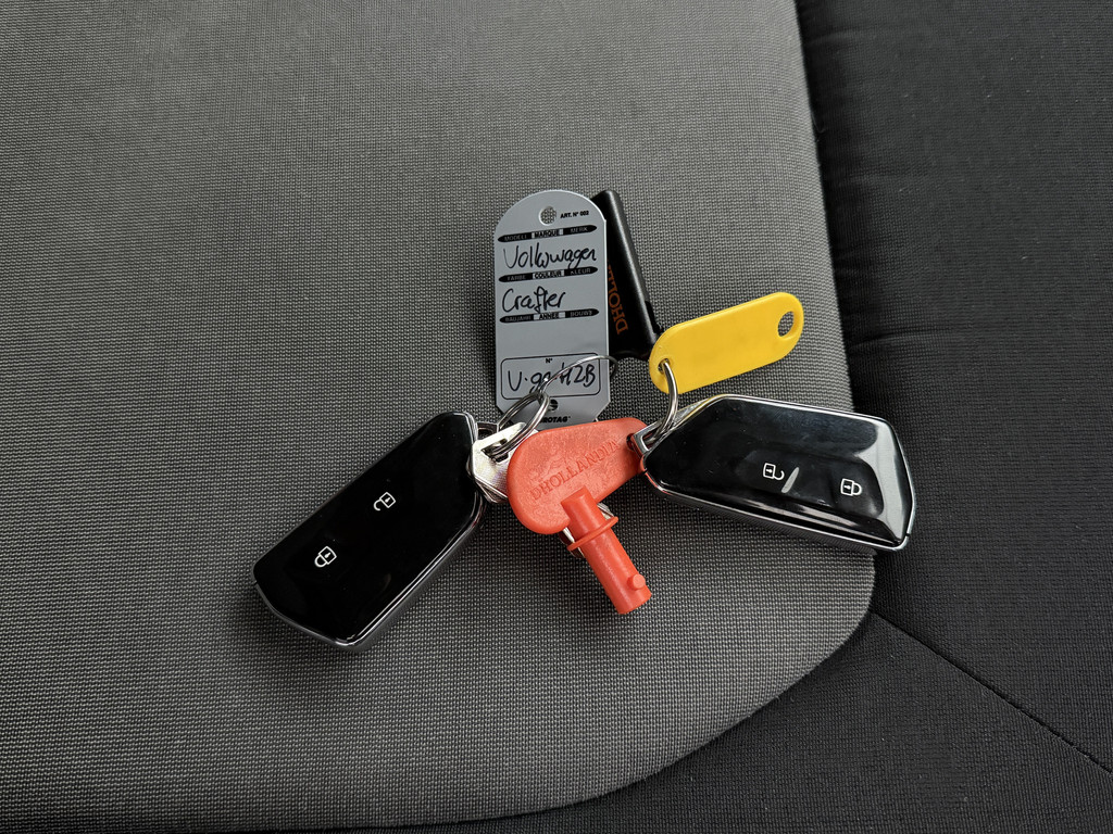 Volkswagen Crafter 2.0TDI 140PK Bakwagen+Laadklep (Model2025) | Navigatie | Camera | Airco | Cruise | Dakspoiler | zijdeur 8